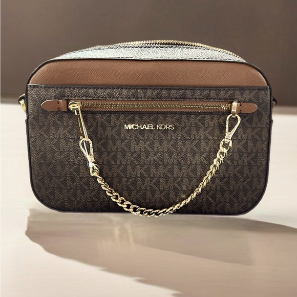 Michael Kors Jet Set Glam SM Oval Crossbody Brown Crossbody Bags
